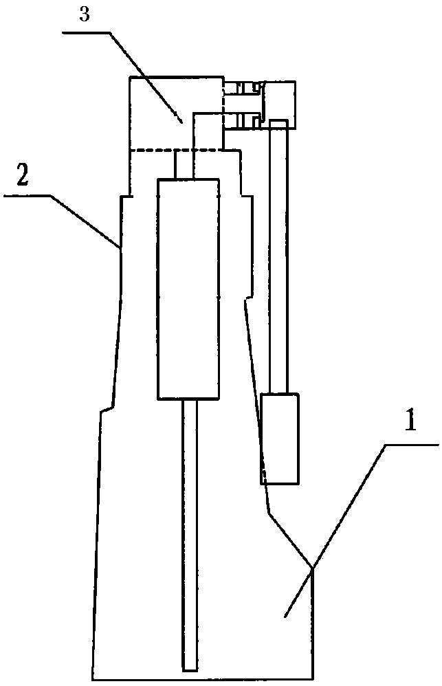 Spray bottle with heating device