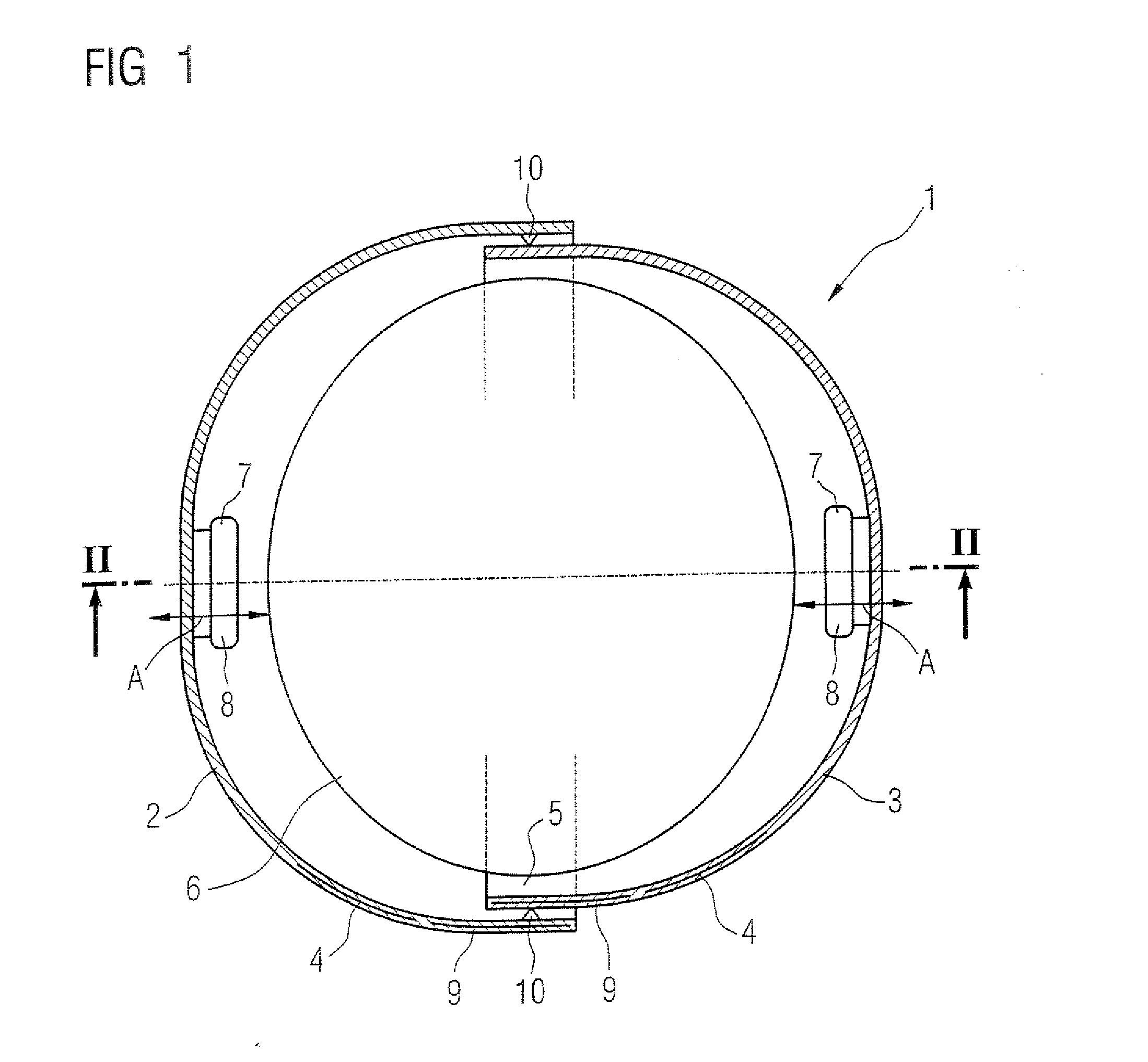Head coil arrangement for a magnetic resonance device