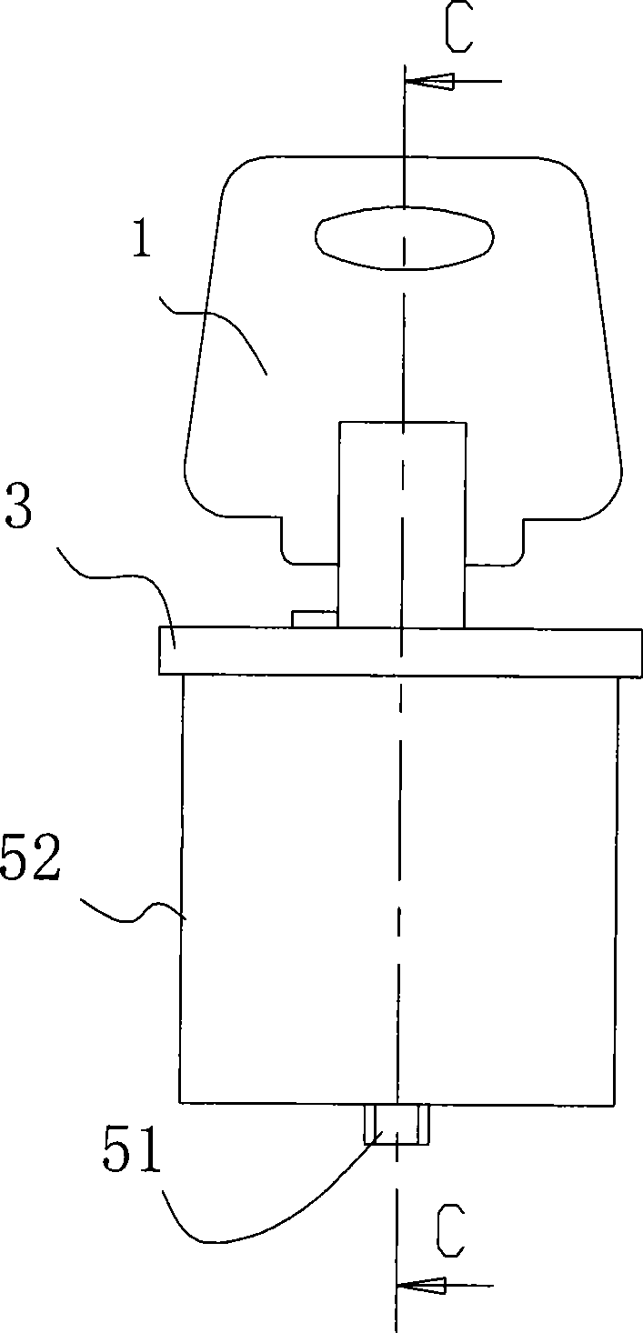 Lock assembled with bidirectional locking spring in elliptical rotary arrangement
