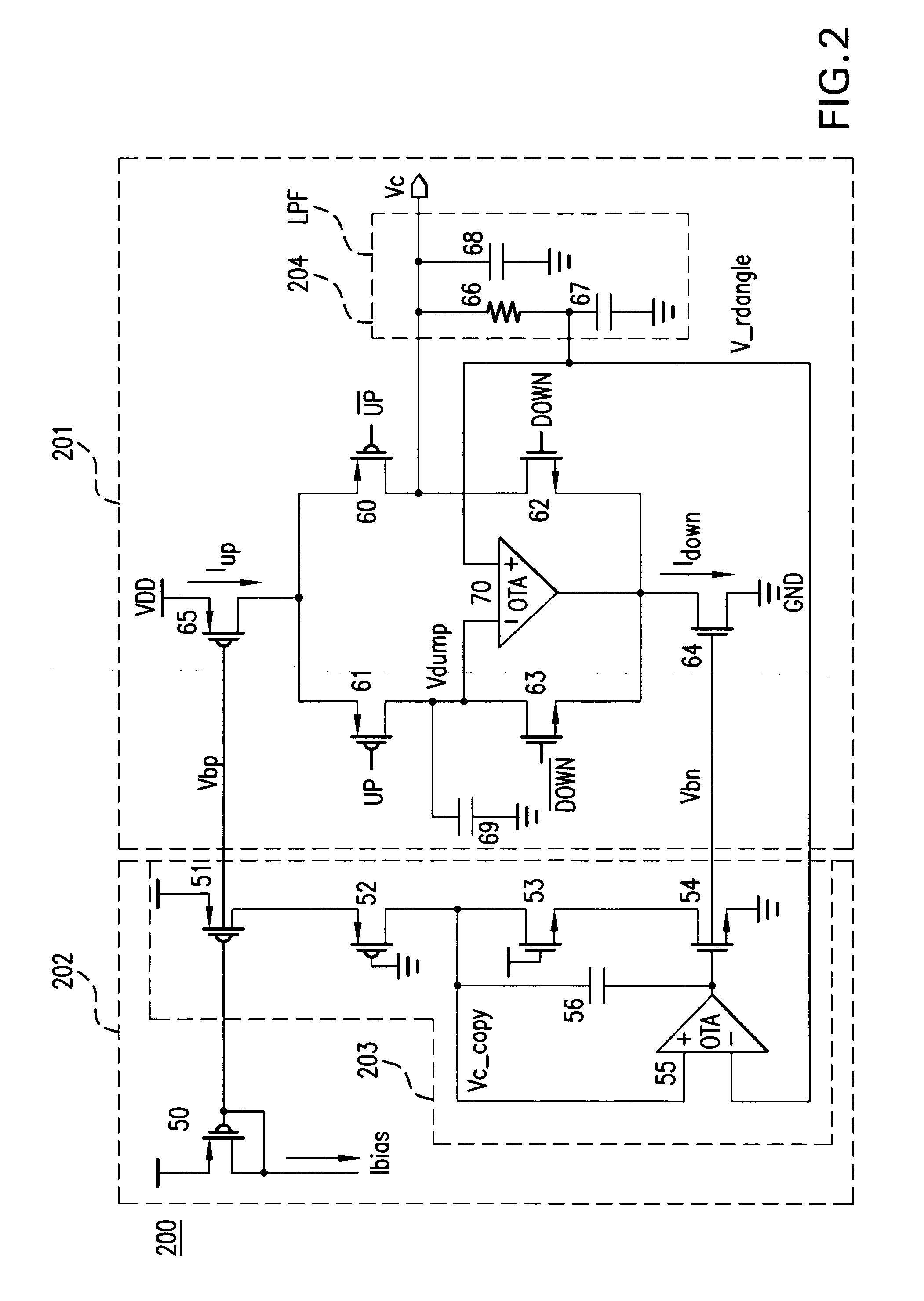 Wide output-range charge pump with active biasing current
