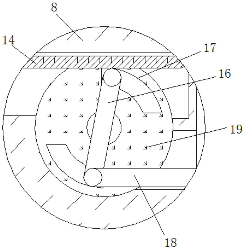 Corrugated carton capable of improving structural strength