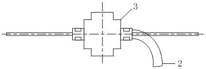 Asymmetric piercing electrode for piercing type lightning arrester