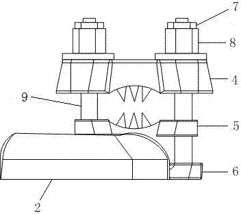 Asymmetric piercing electrode for piercing type lightning arrester