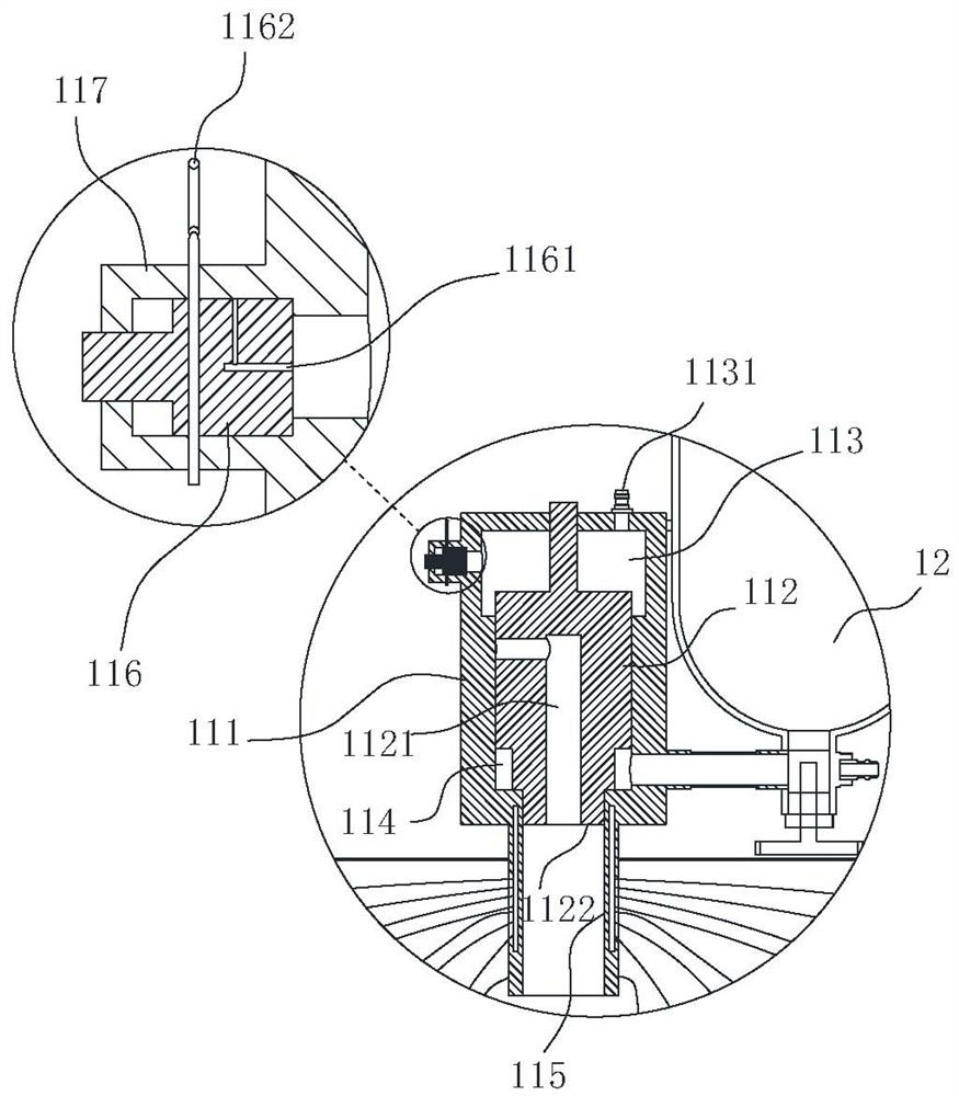 Detonating device for fire fighting