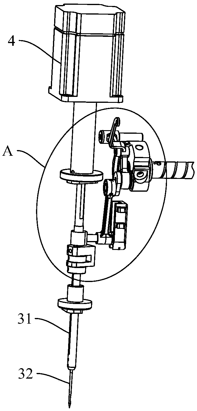 Automatic adjustment mechanism for needle-shuttle cooperation and sewing machine