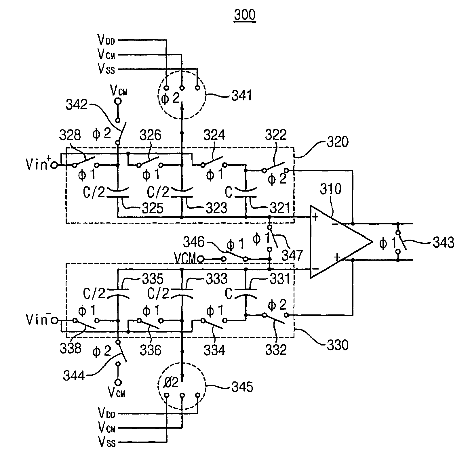 Pipelined analog-to-digital converter and method of analog-to-digital conversion