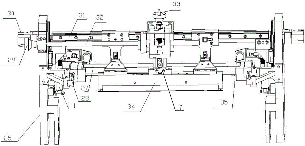 Intermittent coating pole lug gumming device and gumming machine frame thereof