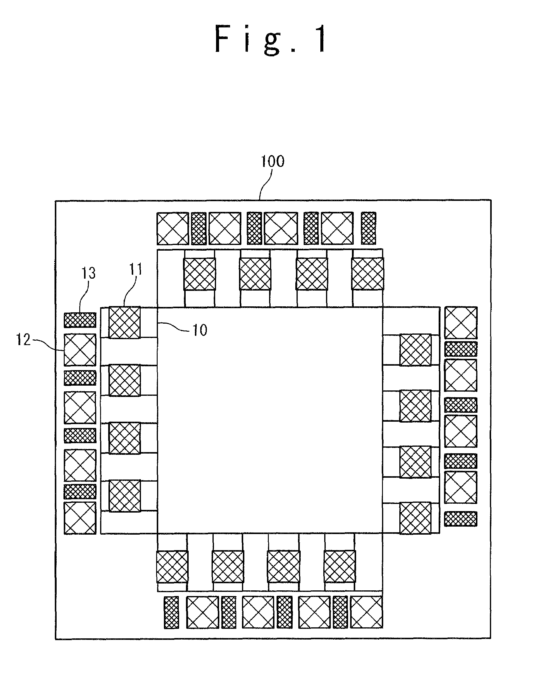 Semiconductor with reduced pad pitch