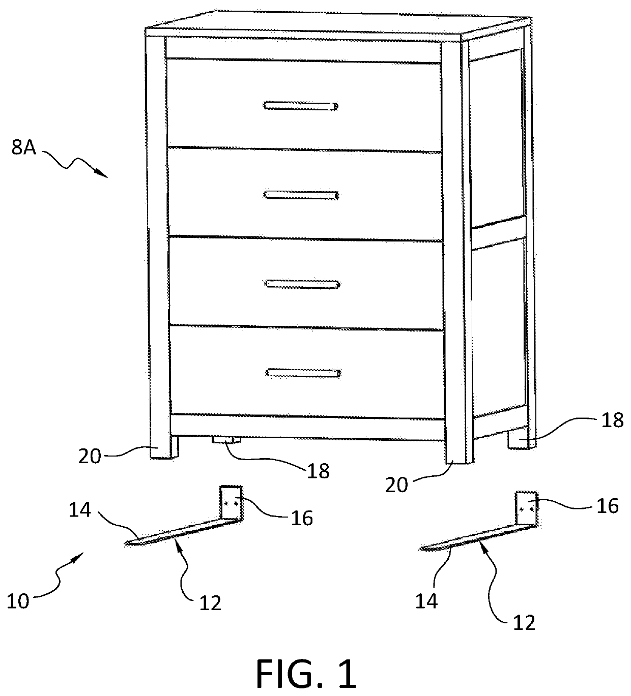 Furniture with lashing mechanism