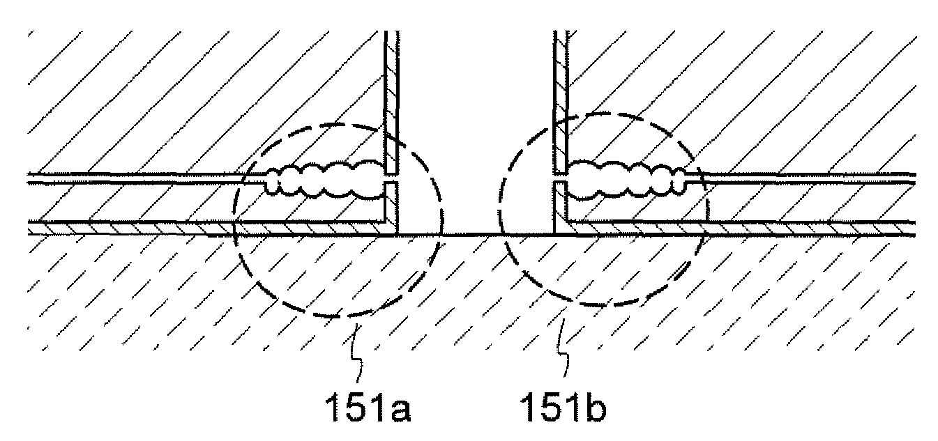Soi substrate and manufacturing method thereof
