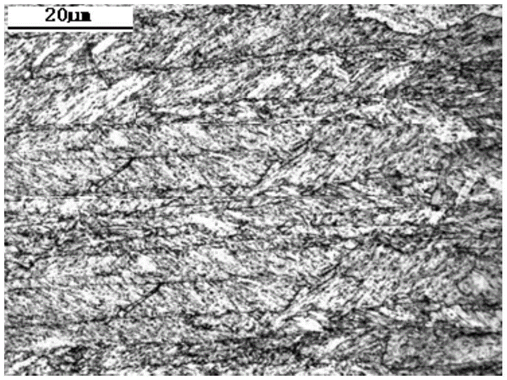 Low-cost, high-performance ultra-high-strength steel for construction machinery and manufacturing method thereof