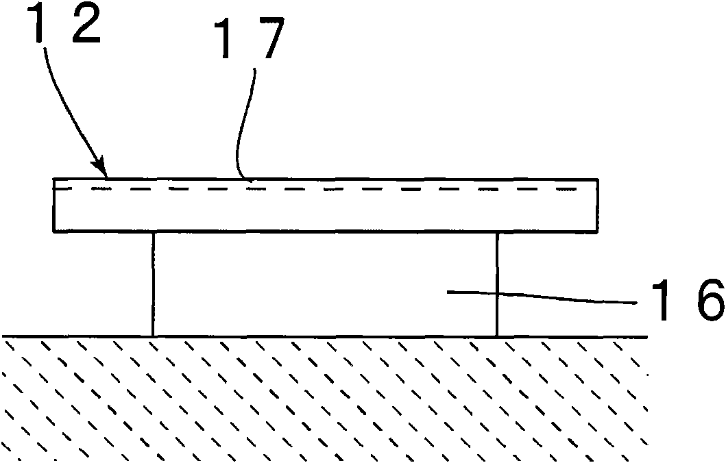 Electronic component transporting device