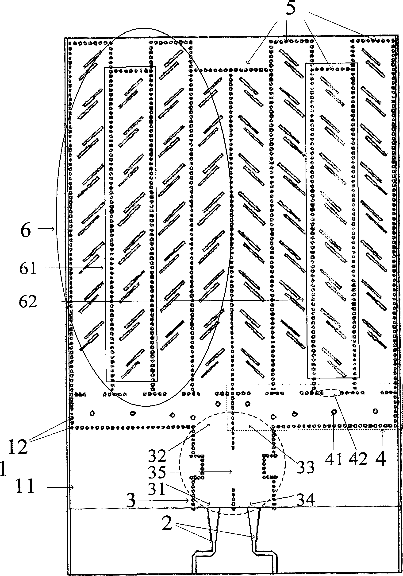 Base-plate integration waveguide harmonic oscillation type gap array circular-polarization antenna