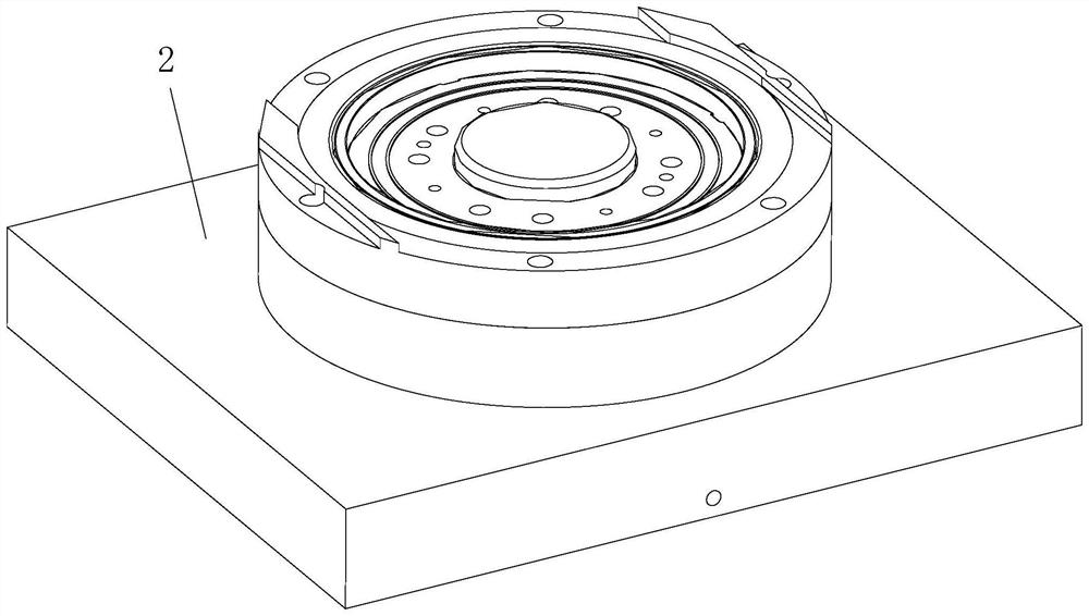 Forming and coiling die for cover