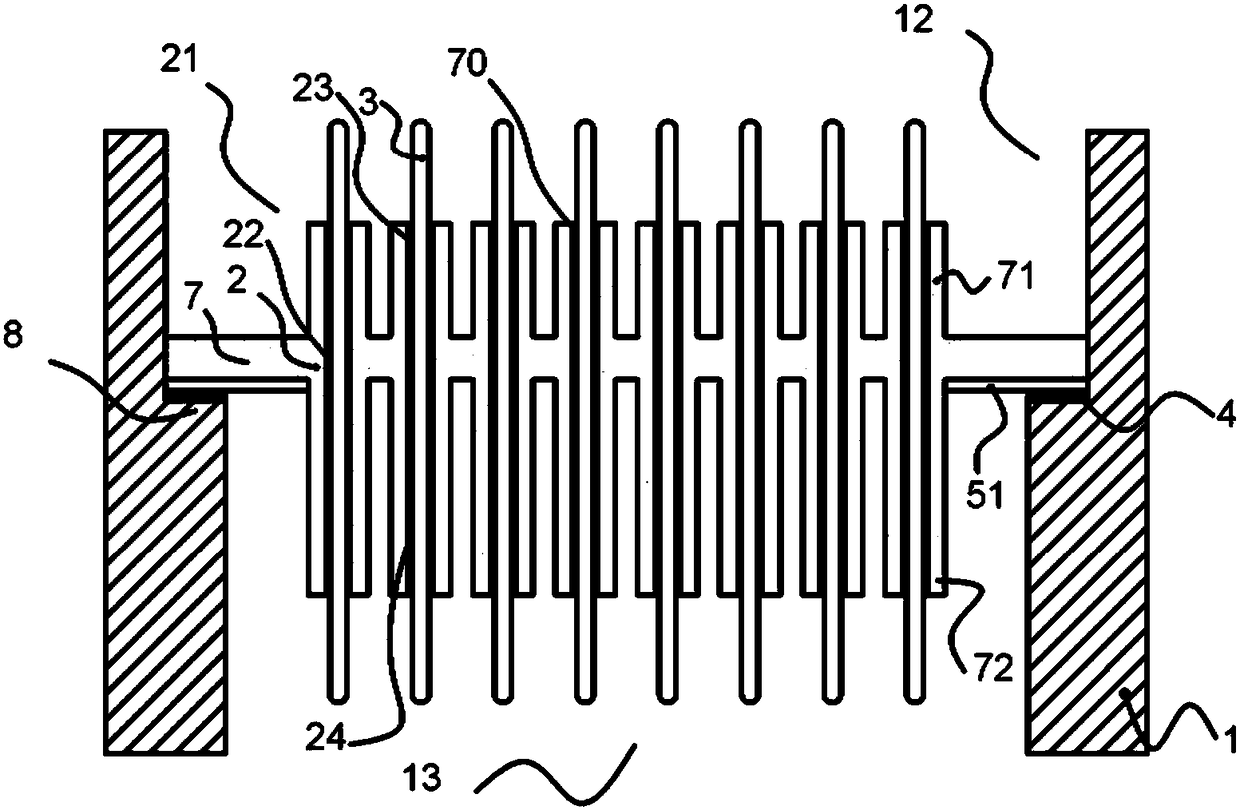 Socket connectors, plug connectors and connector assemblies