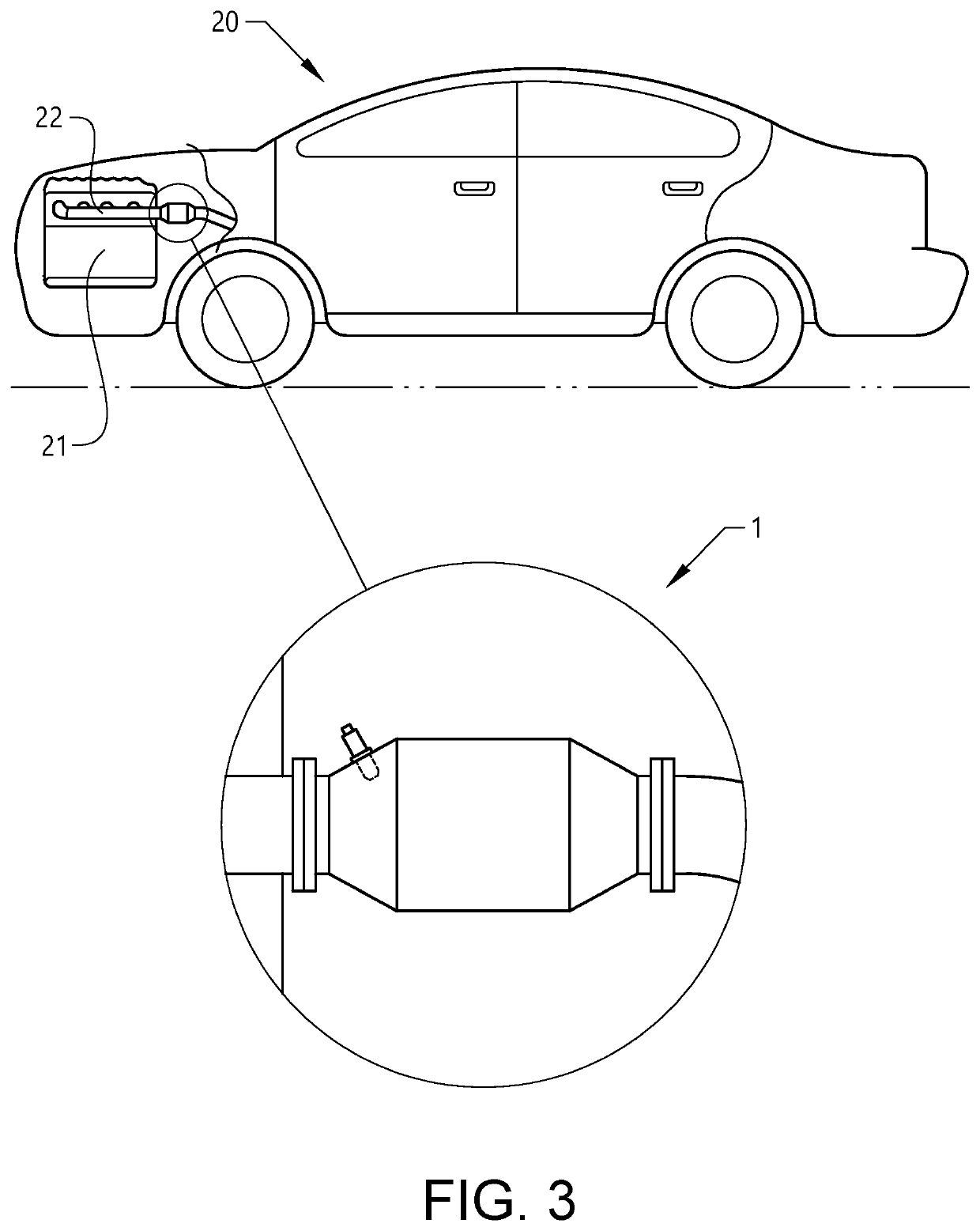 Device and method for cleaning a sensor in an exhaust system