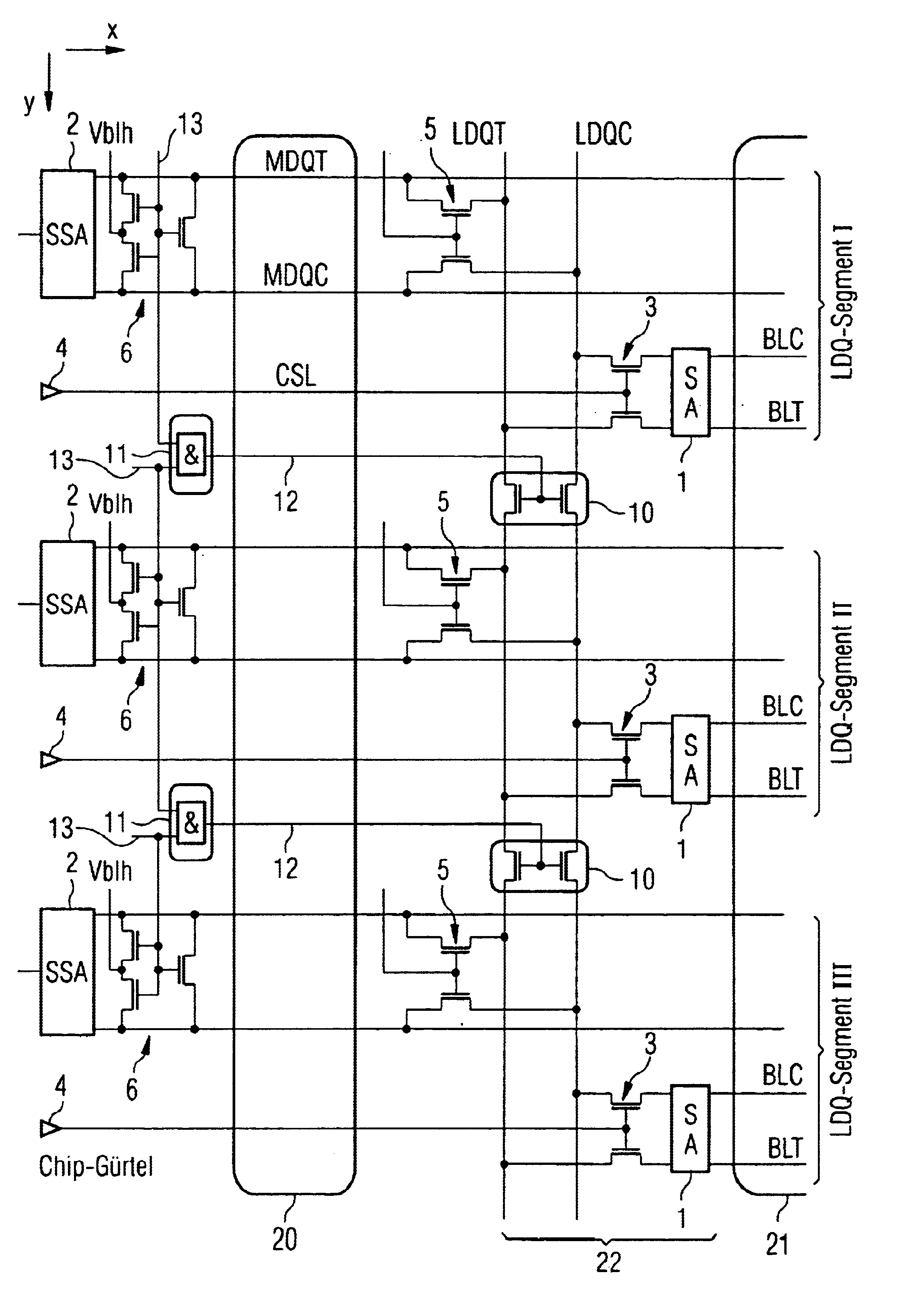 Integrated DRAM semiconductor memory and method for operating the same