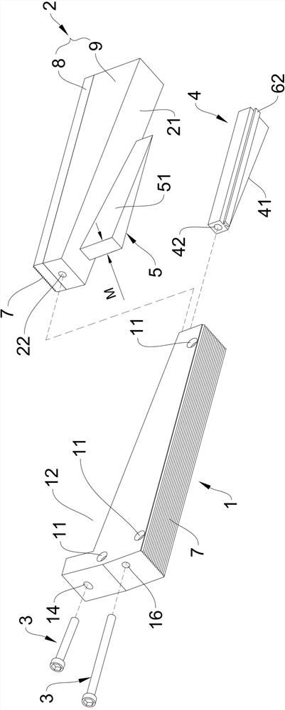 Bi-direction expansion fixed-connecting assembly device