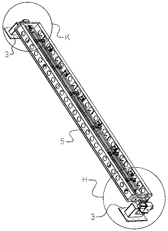 Welding clamp of guide rail of inserted lift scaffold