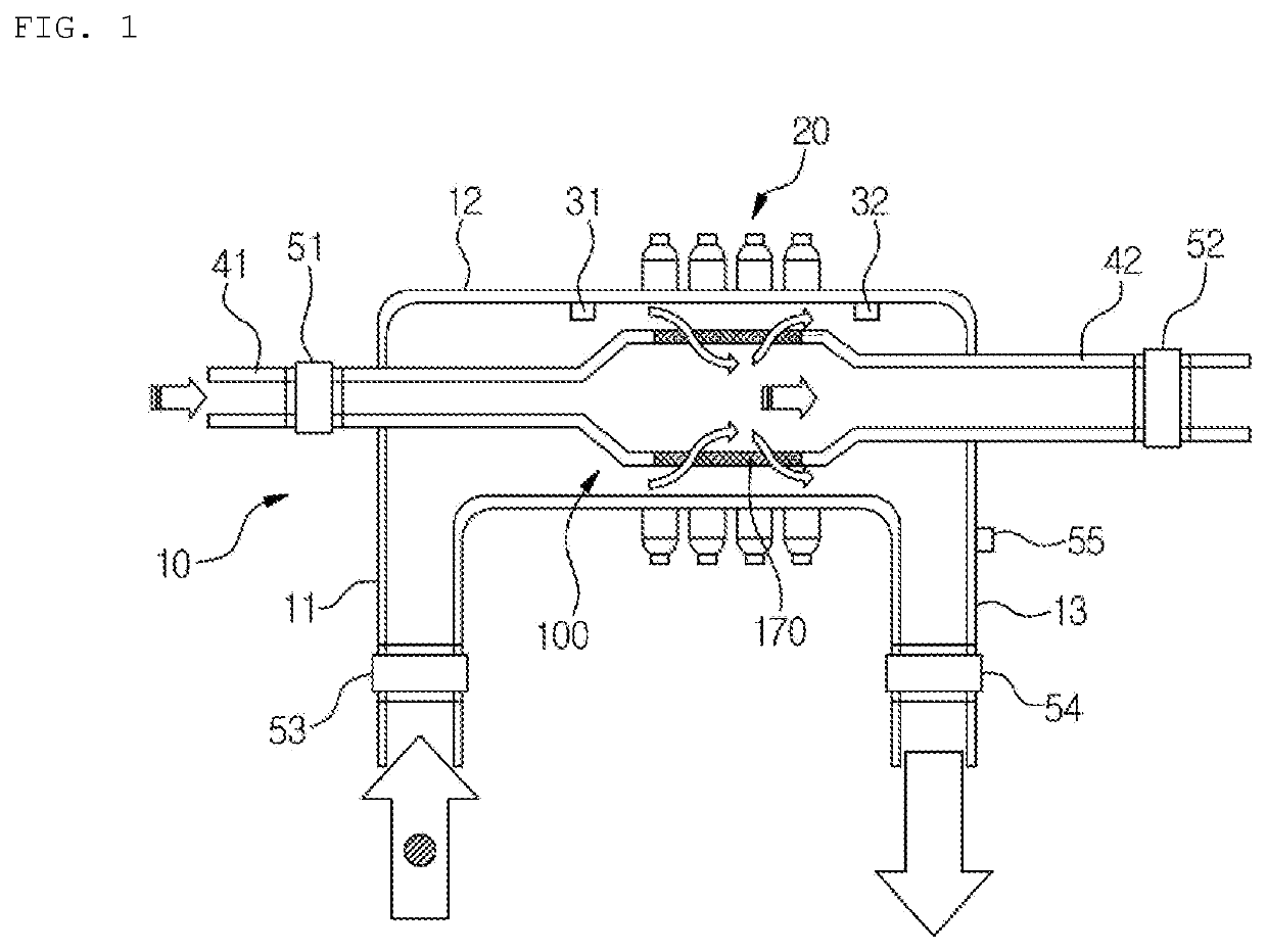 Filter for water treatment and filter apparatus comprising same