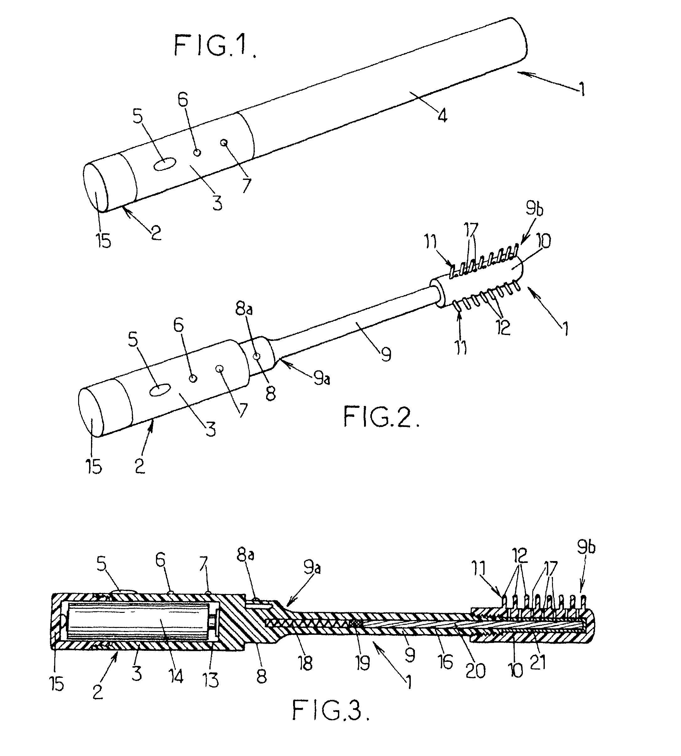 Applicator device for applying a cosmetic and the use of such a device