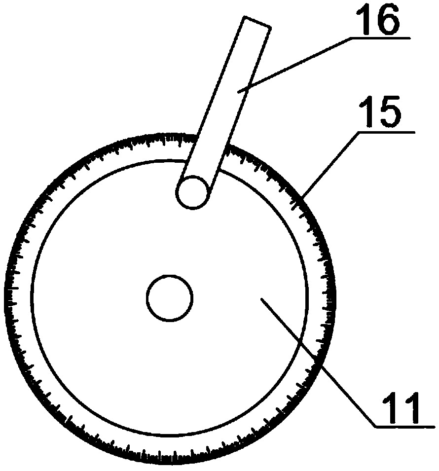 Adjusting mechanism capable of improving flexibility of welding gun