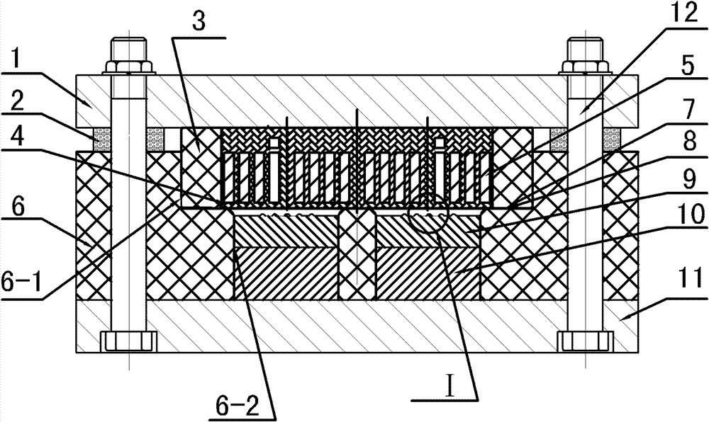 Electromagnetic forming device and method for micro fuel cell metal bipolar plate microchannel