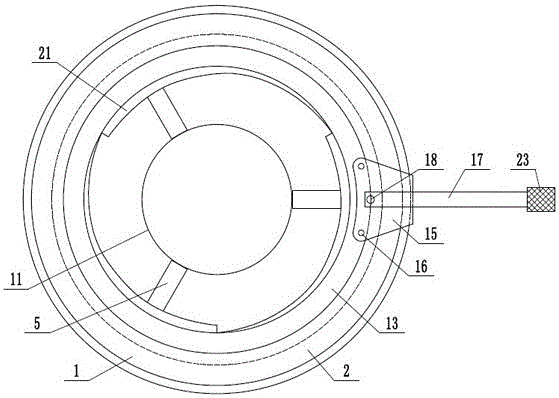 Hub centering and clamping device