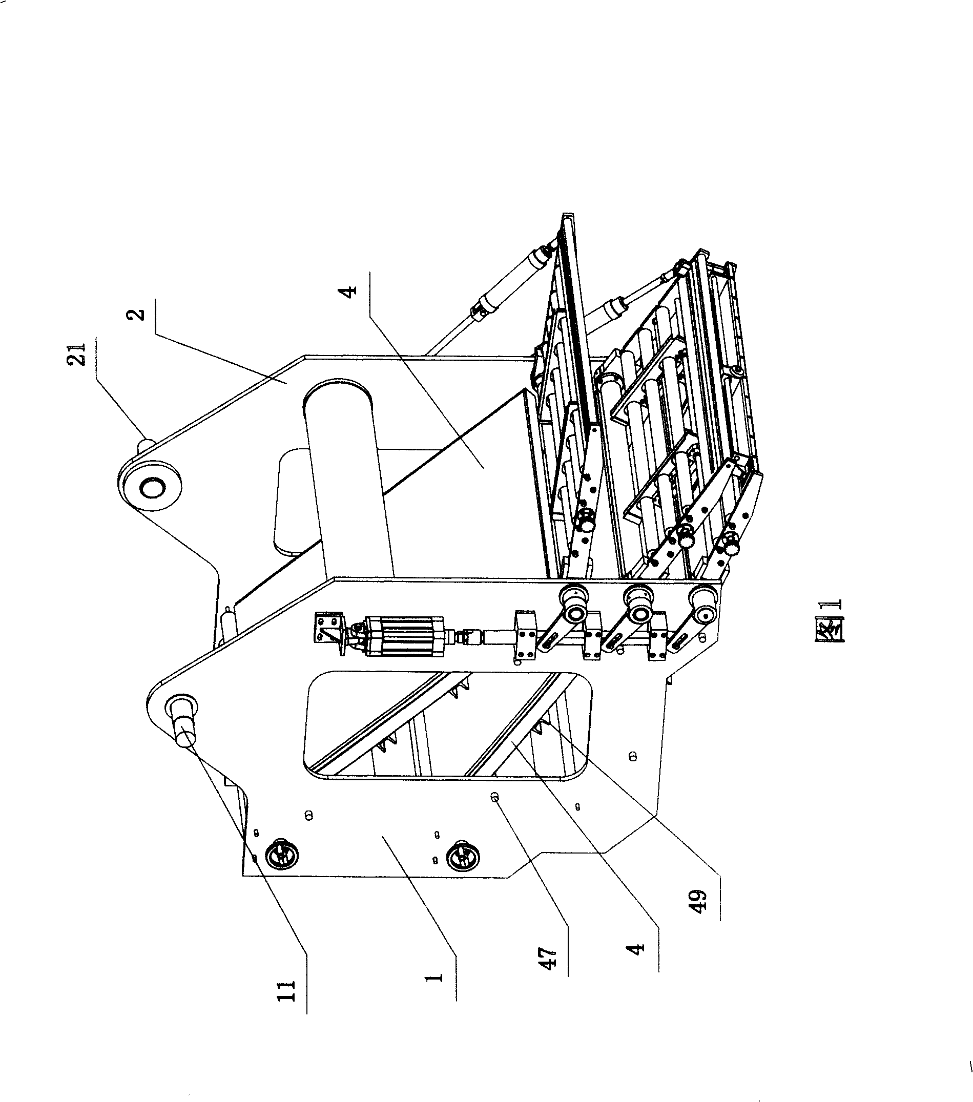 Pneumatic conveying device of tyre forming machine and method thereof