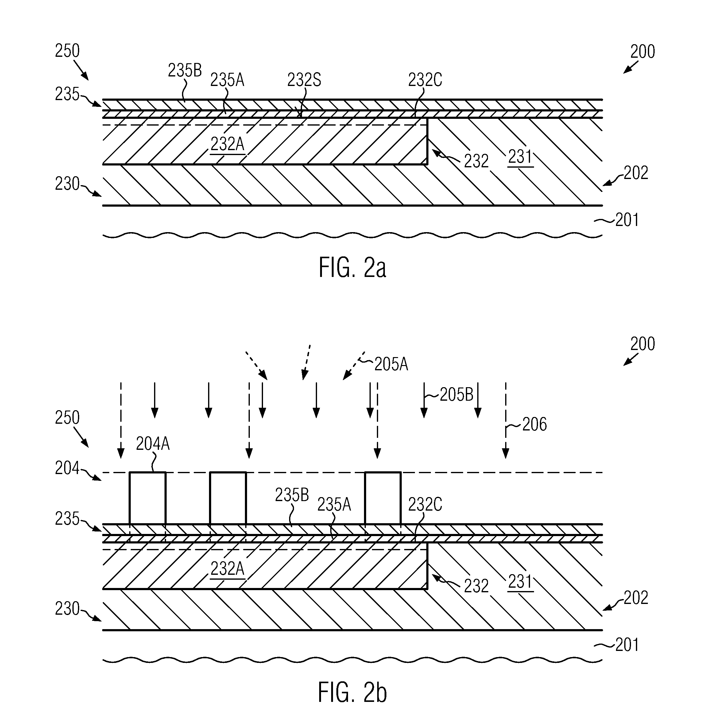 Semiconductor device comprising metallization layers of reduced interlayer capacitance by reducing the amount of etch stop materials
