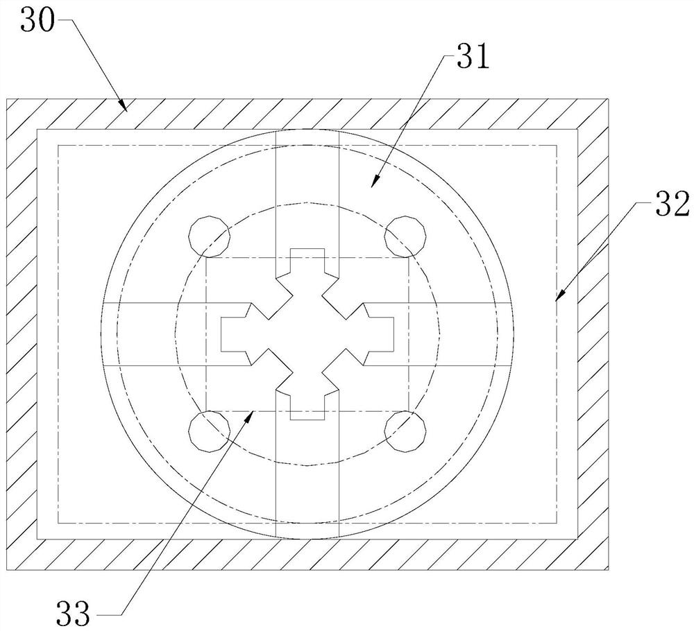 Automatic feeding device for tea processing