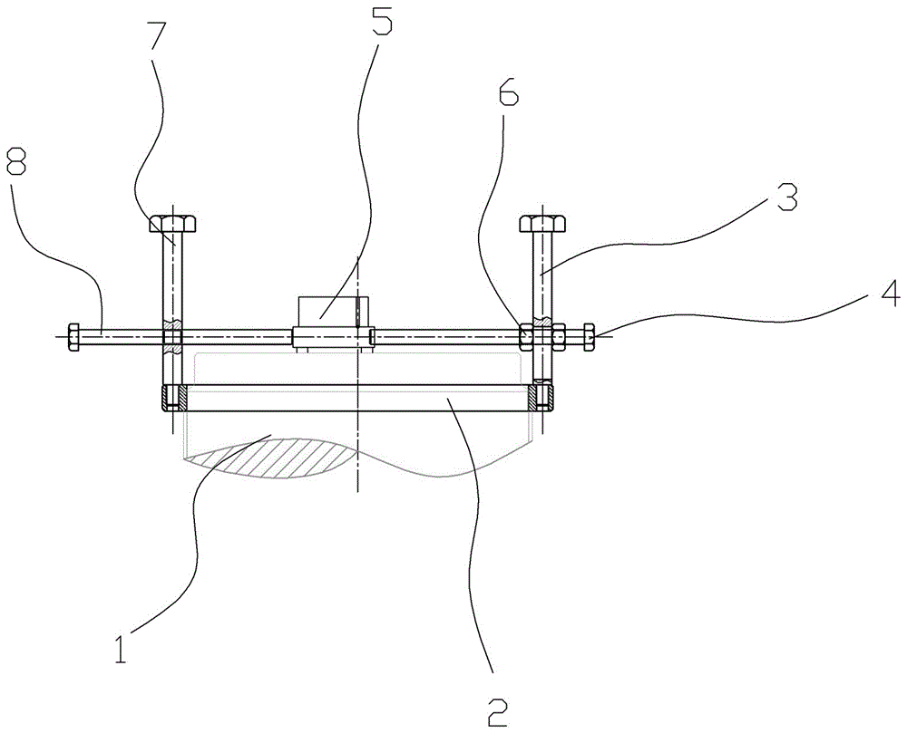 Aligning and adjusting device and method for center line of marine shafting