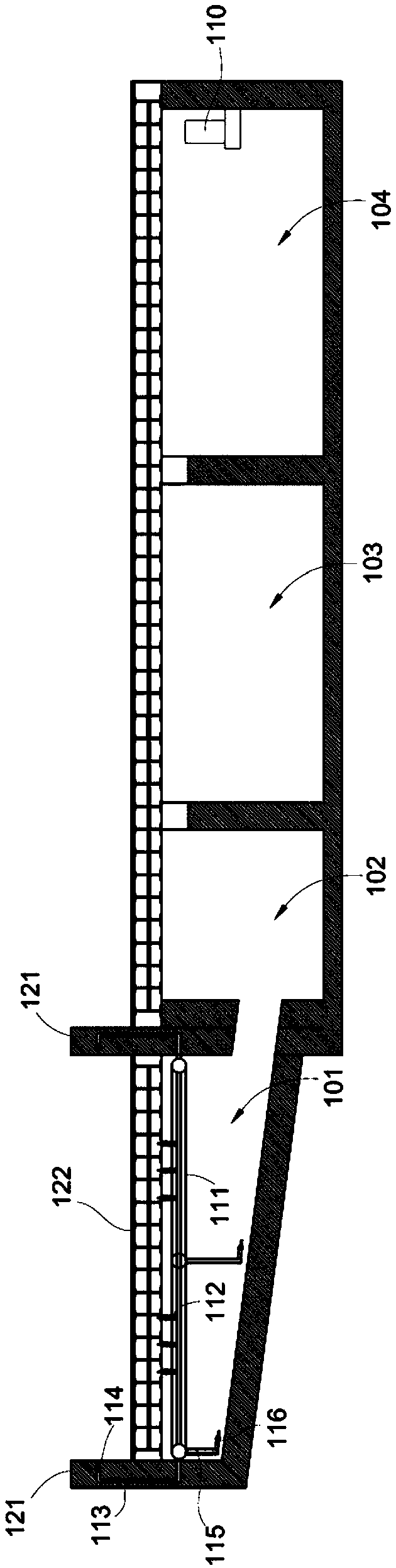 Cleaning device for engineering vehicle
