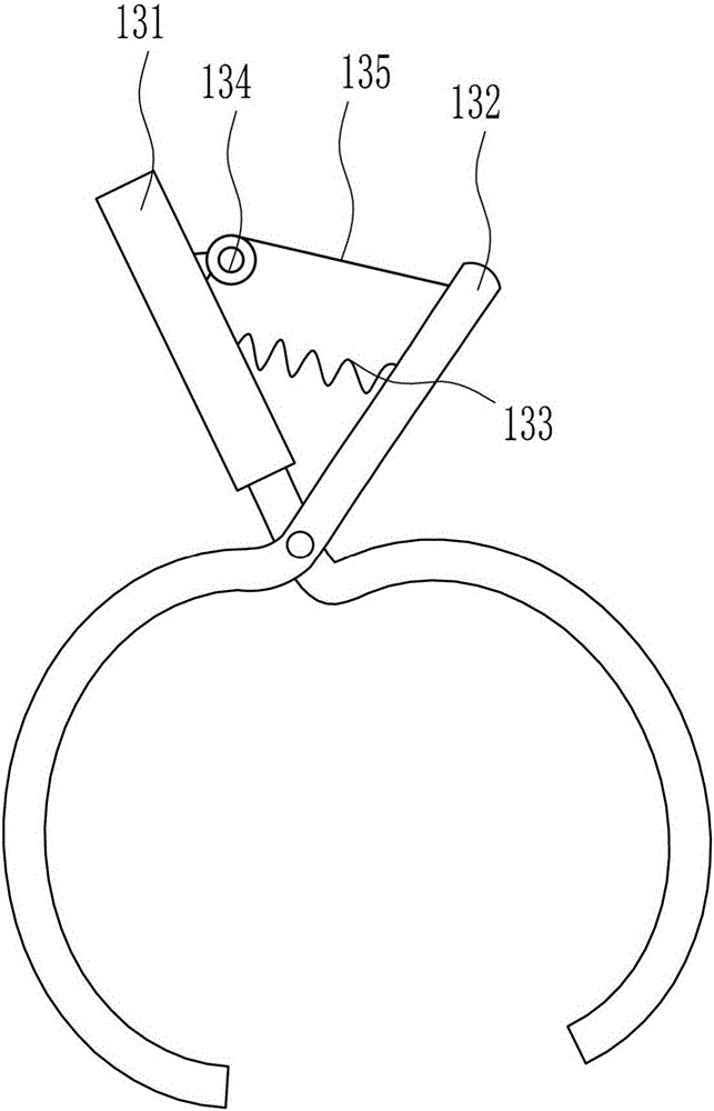 Efficient radish slicing device for production