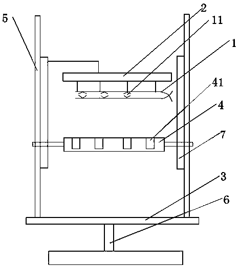 Welding clamp for annular pieces and cylindrical pieces