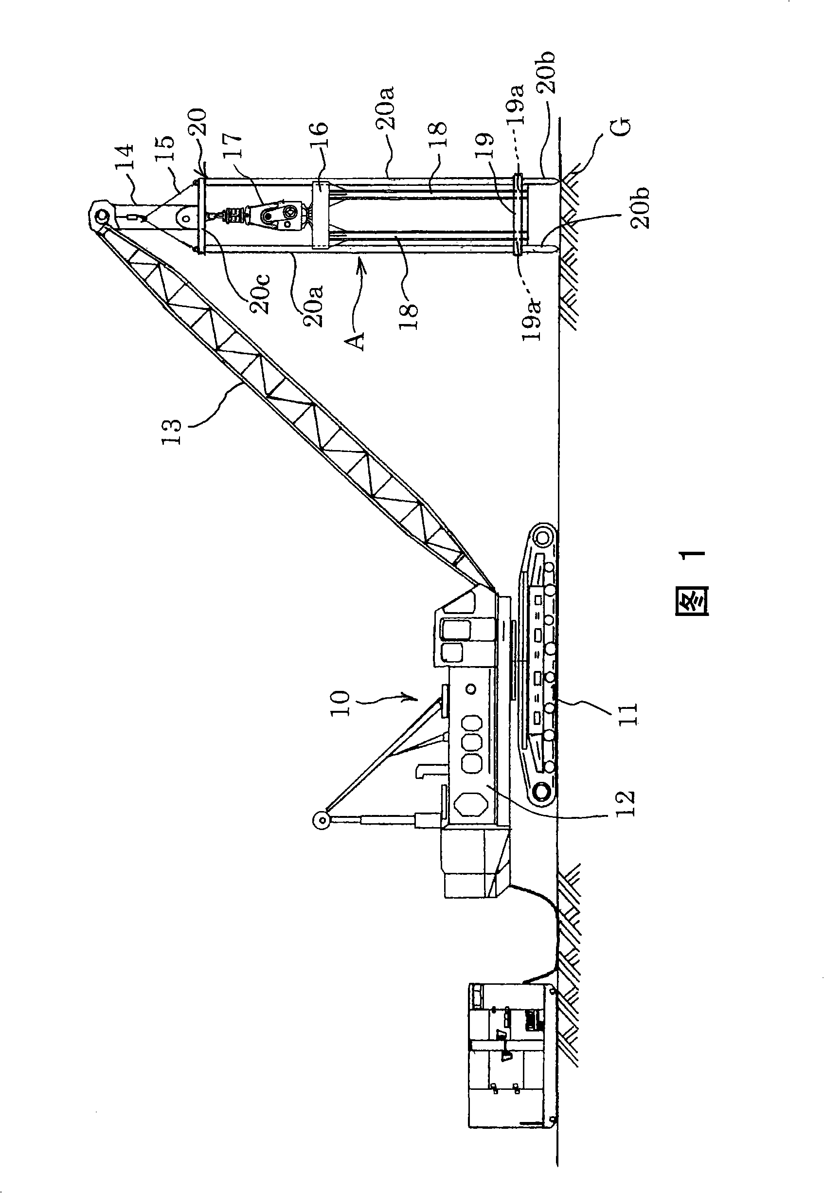 Device for compacting sand soil foundation by librating