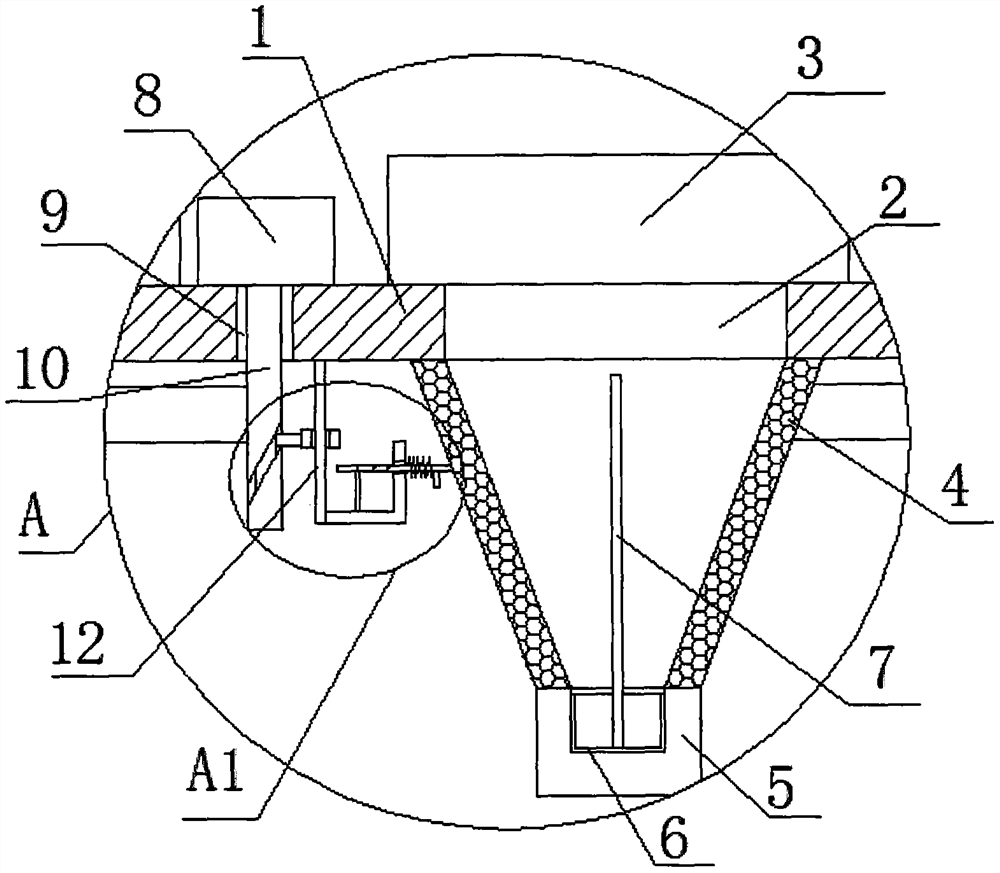 Remote monitoring automatic refueling device