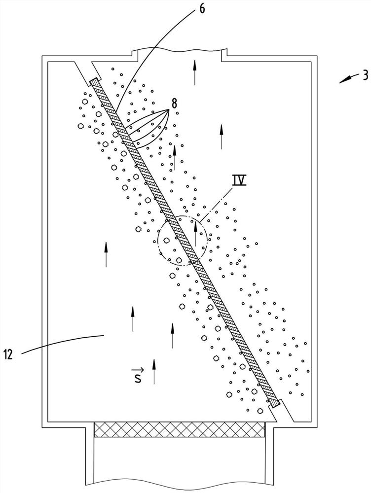 Suction cleaning device with sieve element