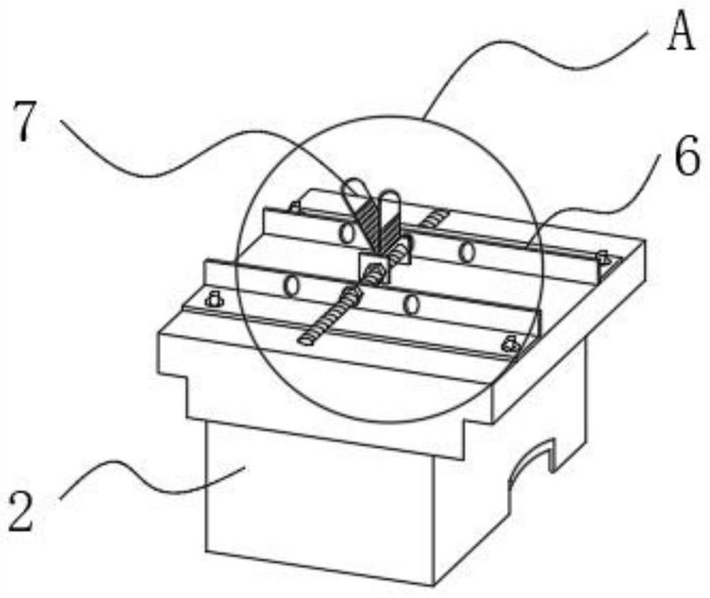 Labor-saving device for bathroom production mold