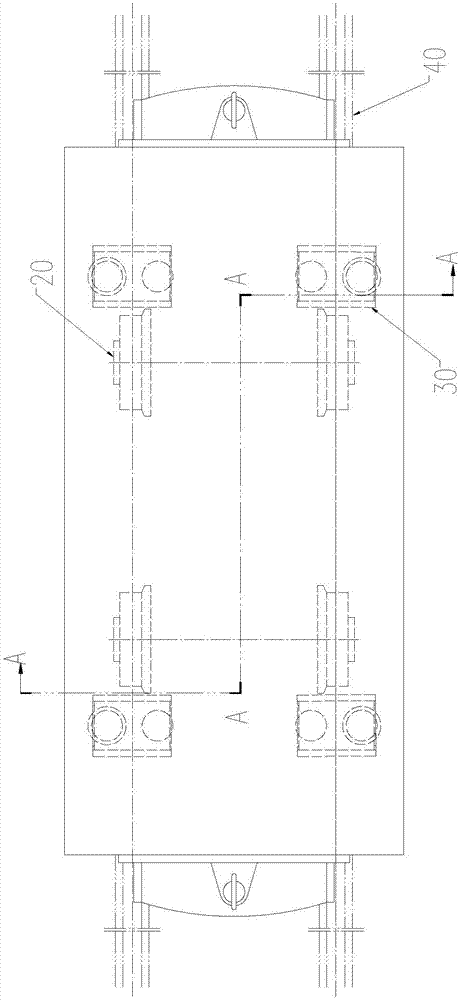 Rail clamping device and rail vehicle thereof