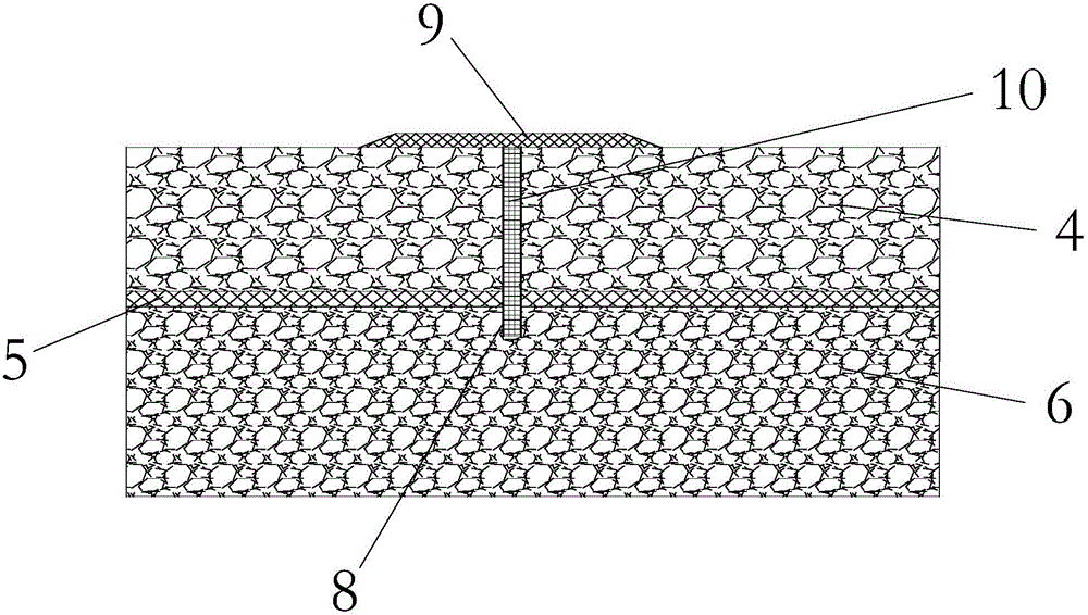 Semi-rigid base layer anti-cracking pavement structure and construction method suitable for high-temperature-difference area
