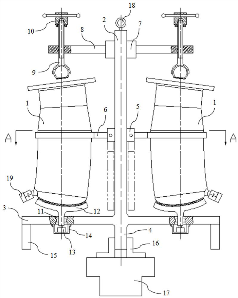 Inner cavity painting device, inner cavity painting method and painting method for sliding rail sleeve