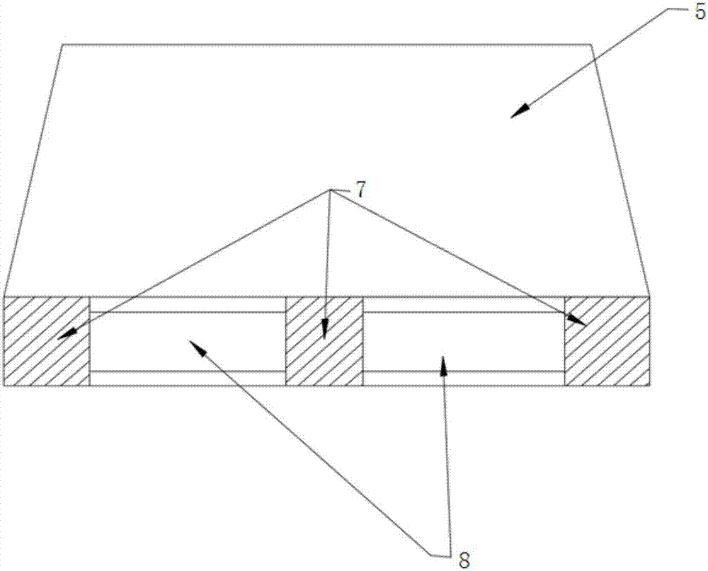 A method and device for identifying pallet fork holes using an intelligent forklift