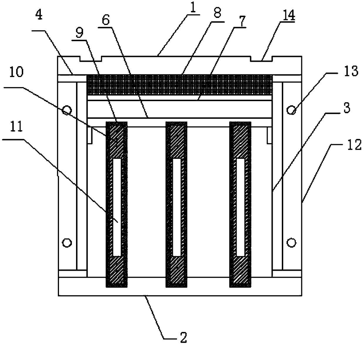 Insulating flame-retardant bus duct and preparation method thereof
