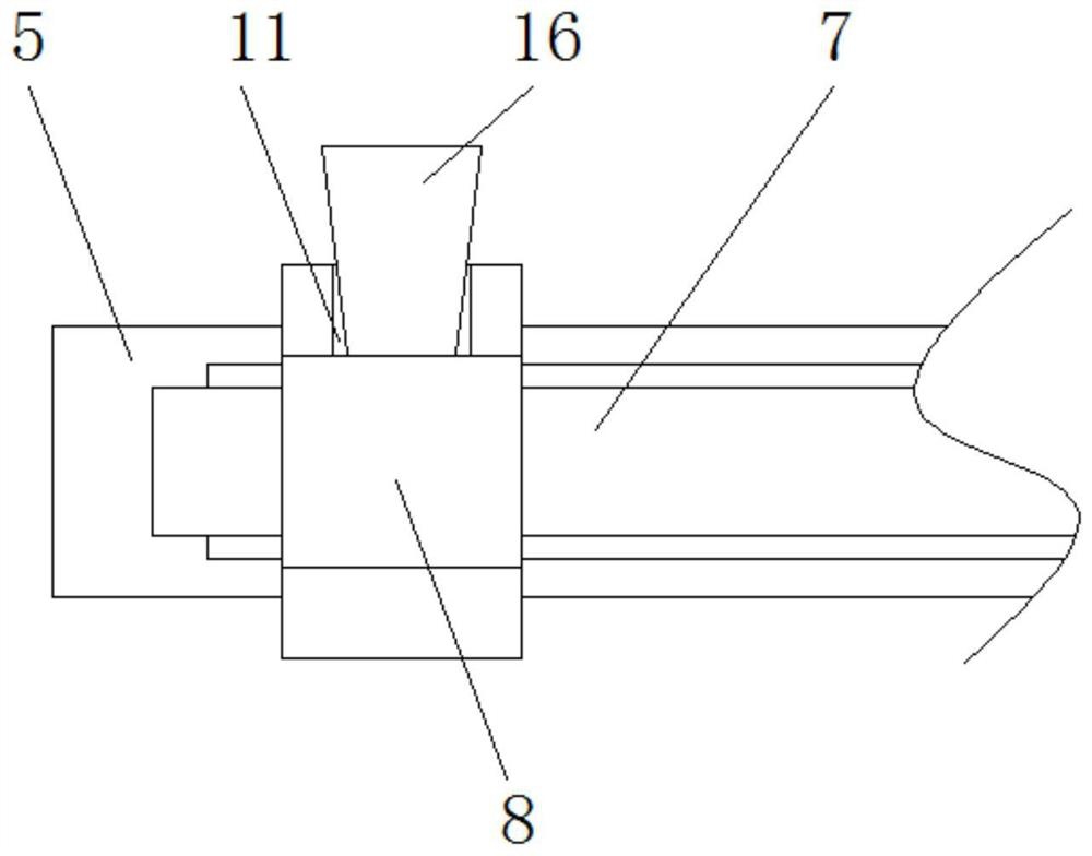 Square coupler template reinforcing device easy to disassembly and assembly