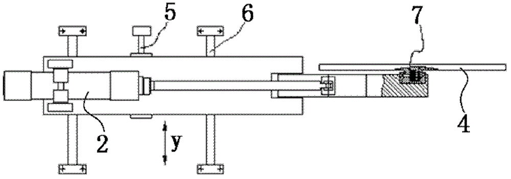 Automatic furnace door mechanism for PECVD device
