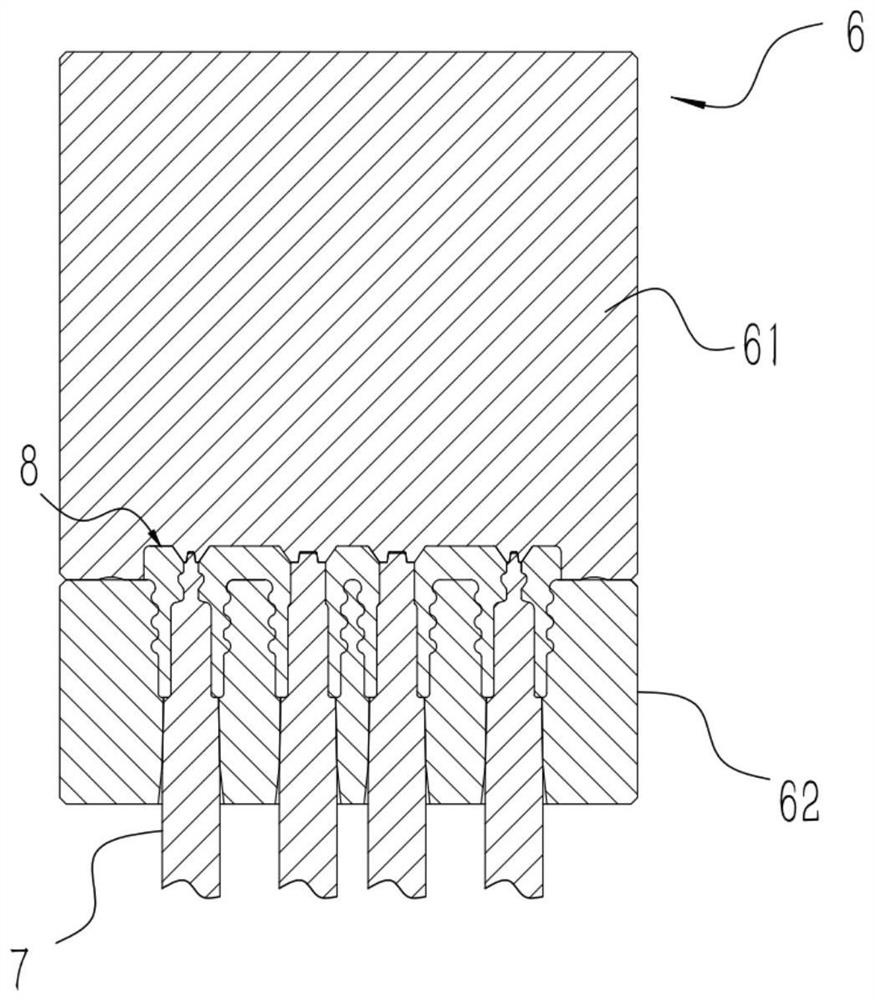 Injection mold capable of being ejected out of mold