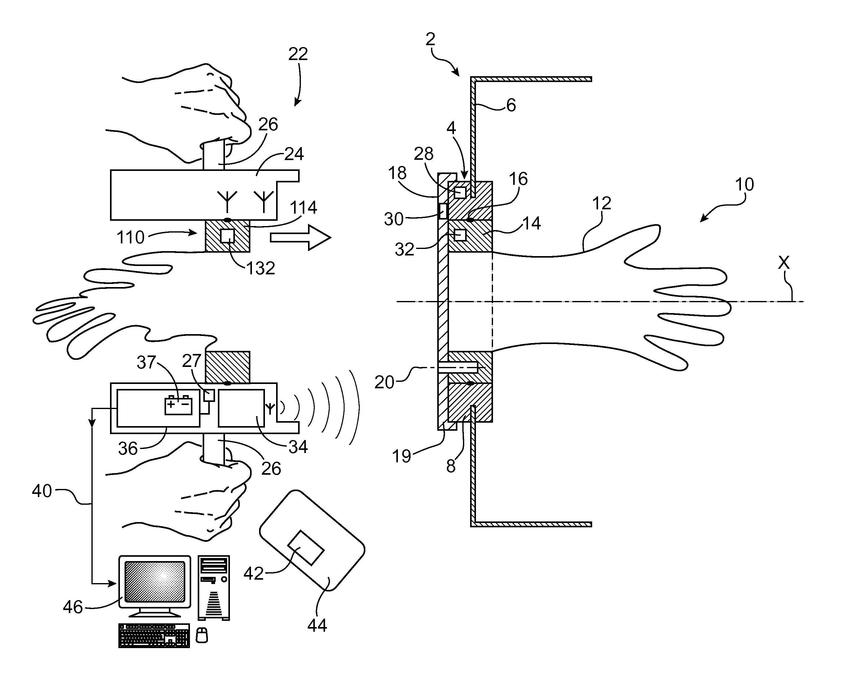 Installation comprising a glove box and a glove change device incorporating monitoring of the glove change