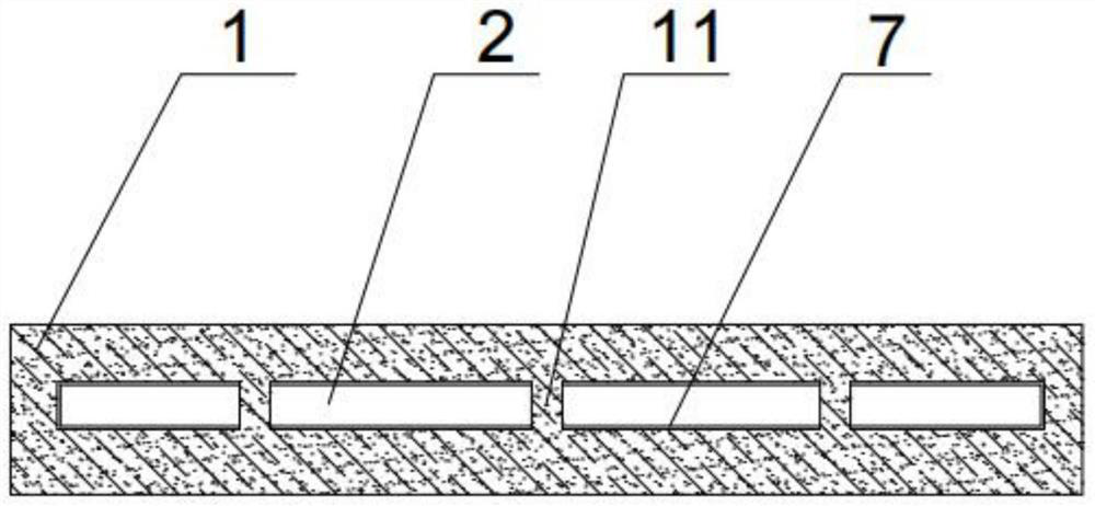 Hollow aerated concrete slab with reinforcing columns and processing method of hollow aerated concrete slab