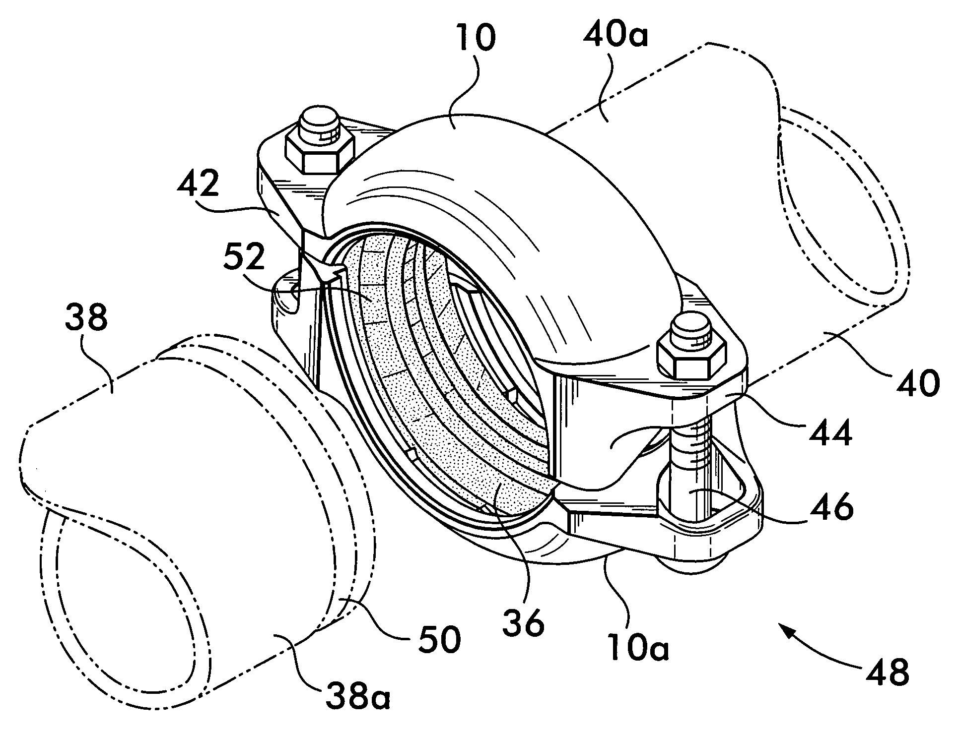 Deformable pipe coupling having multiple radii of curvature